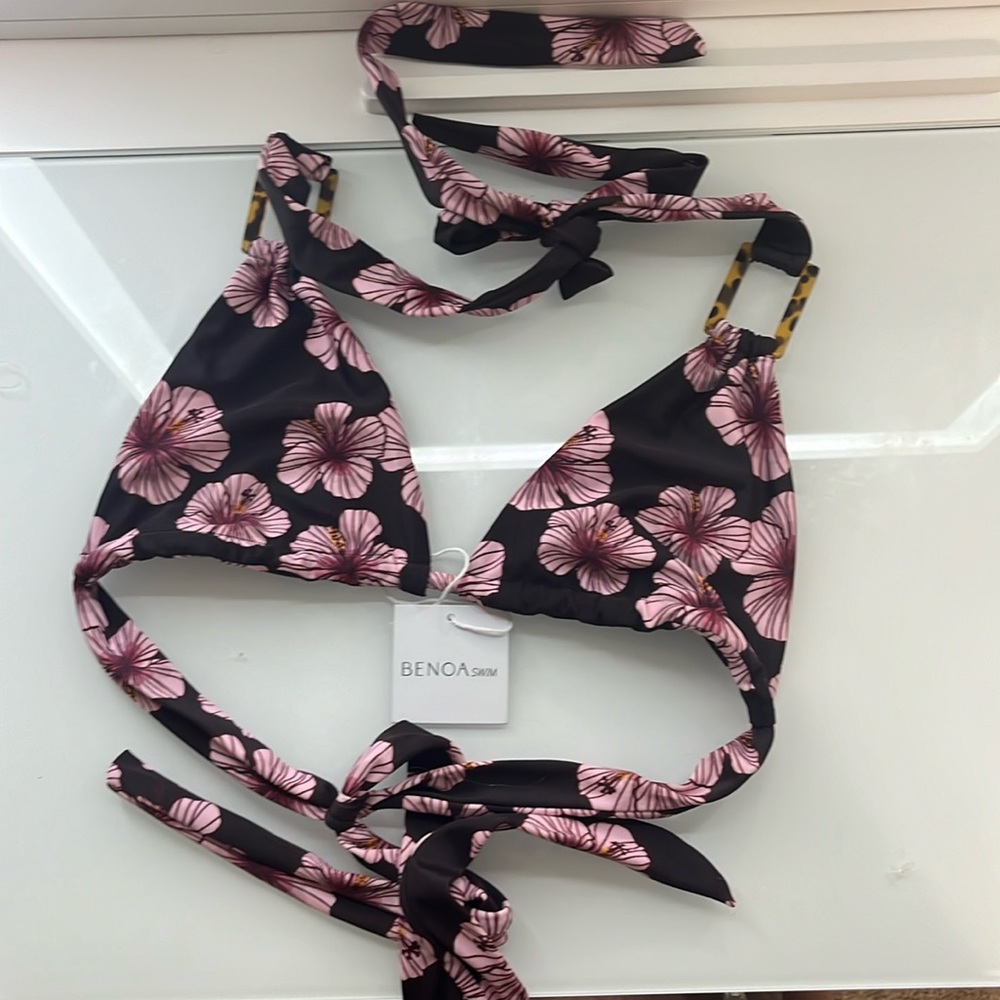 COPY - Benoa swim Miami outrigger  top